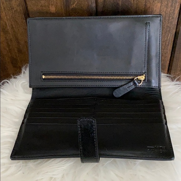 Black Wallet - Picture 6 of 13
